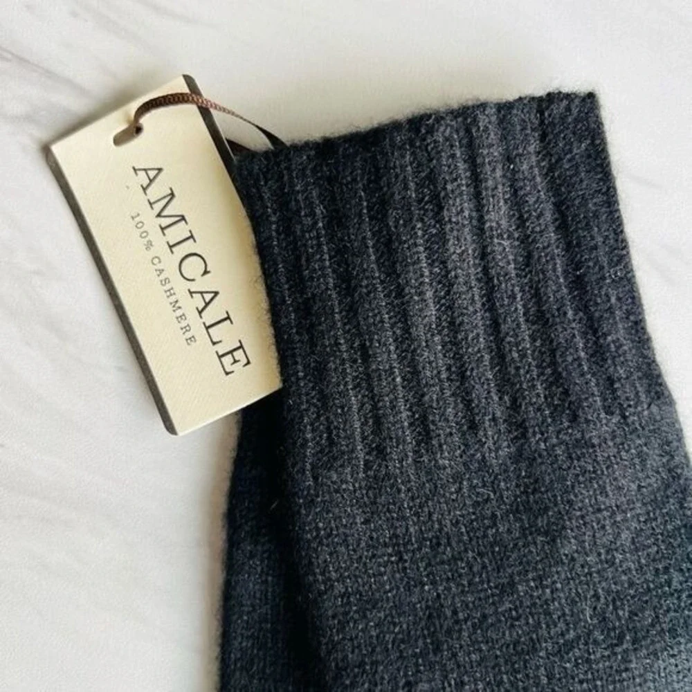 AMICALE Cashmere Touch Screen Tech Knit Gloves, Luxurious,‎ 100%, Black, NWT